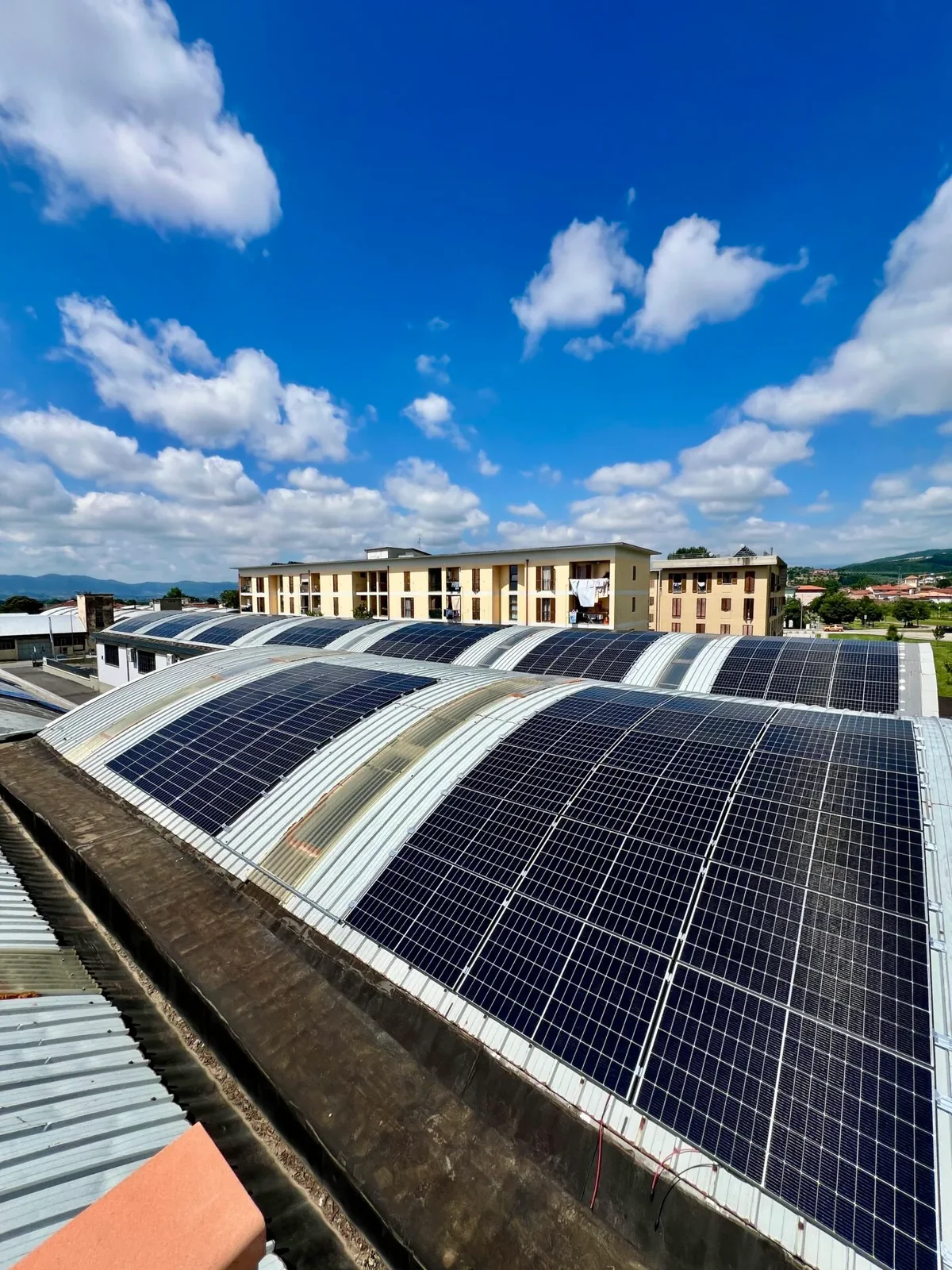 Installazione fotovoltaica Orizon per un megastore di biciclette a Montemurlo